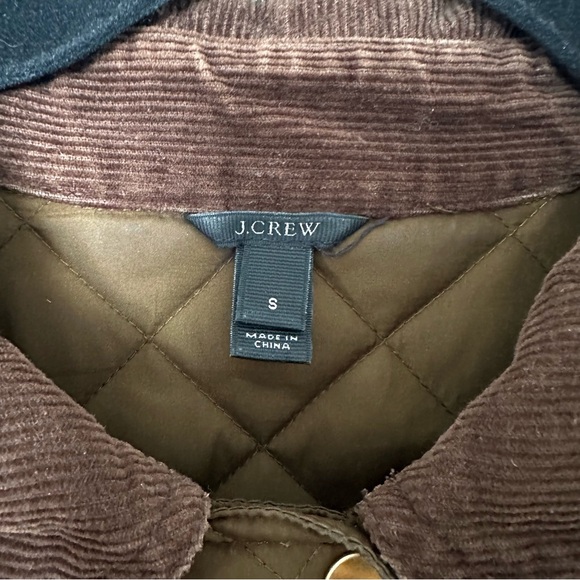 J. Crew Barn Jacket Size Small Quilted Olive Green Down Filled Lightweight - Picture 3 of 7